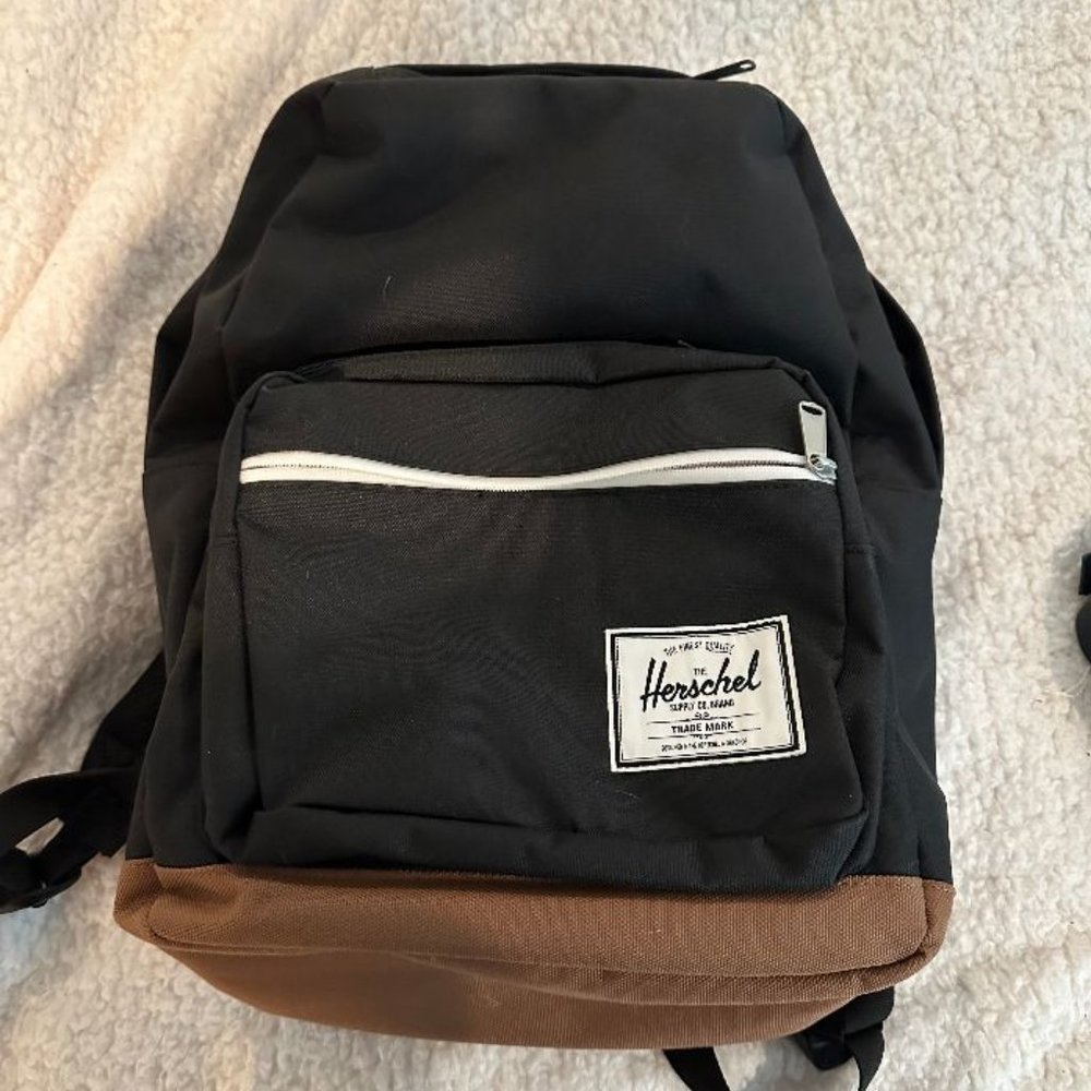Herschel Supply Co. Pop Quiz Backpack